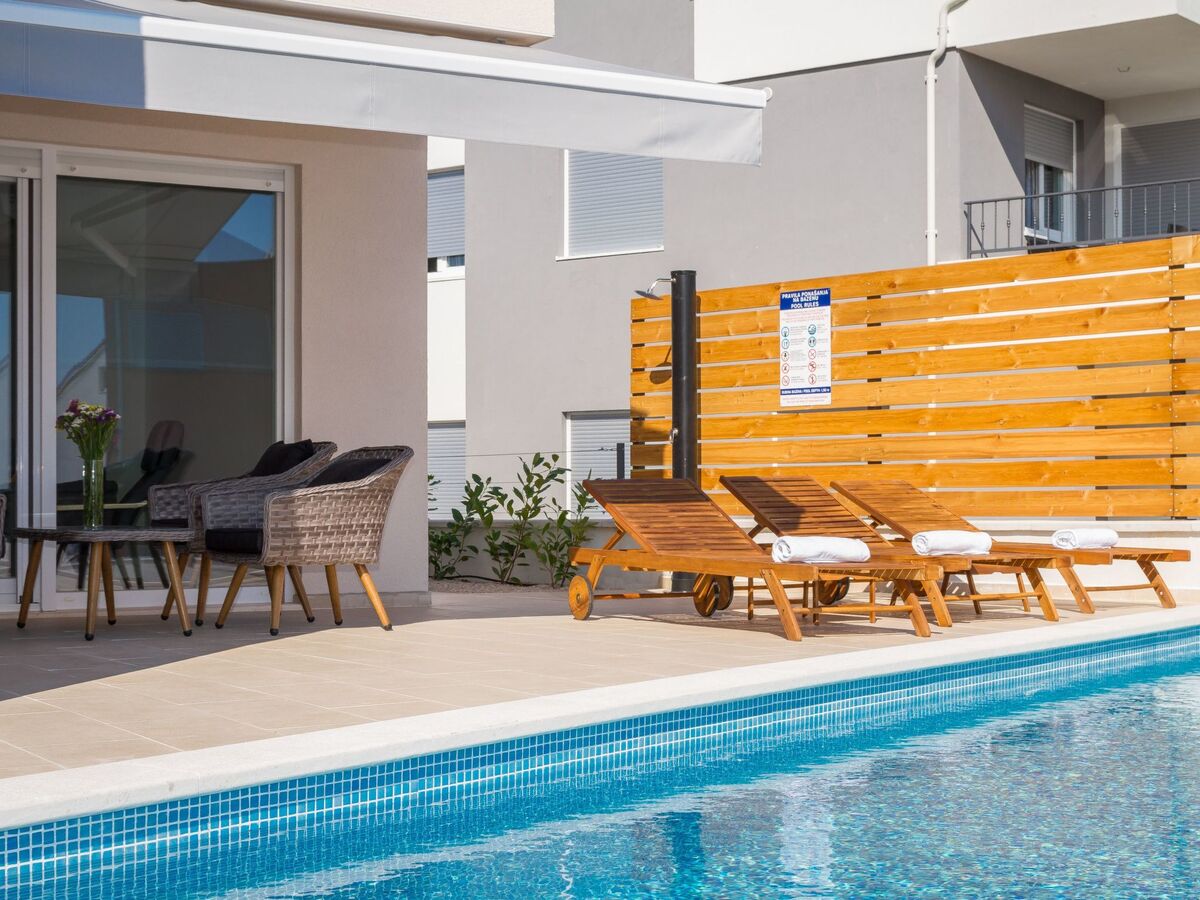 Villa Lomari : maison 12 personnes, piscine privée à Brodarica - Photo 6