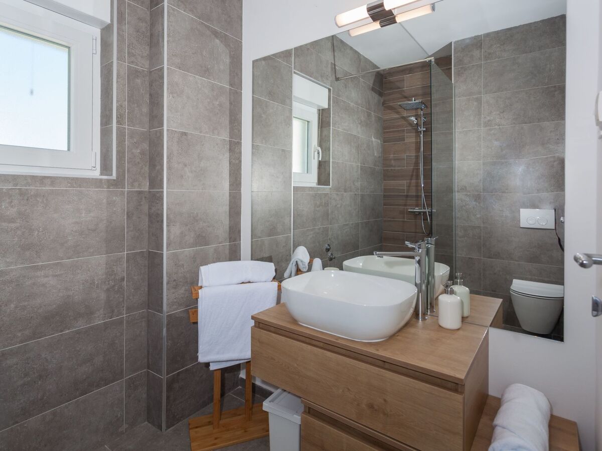 Villa Lomari : maison 12 personnes, piscine privée à Brodarica - Photo 38