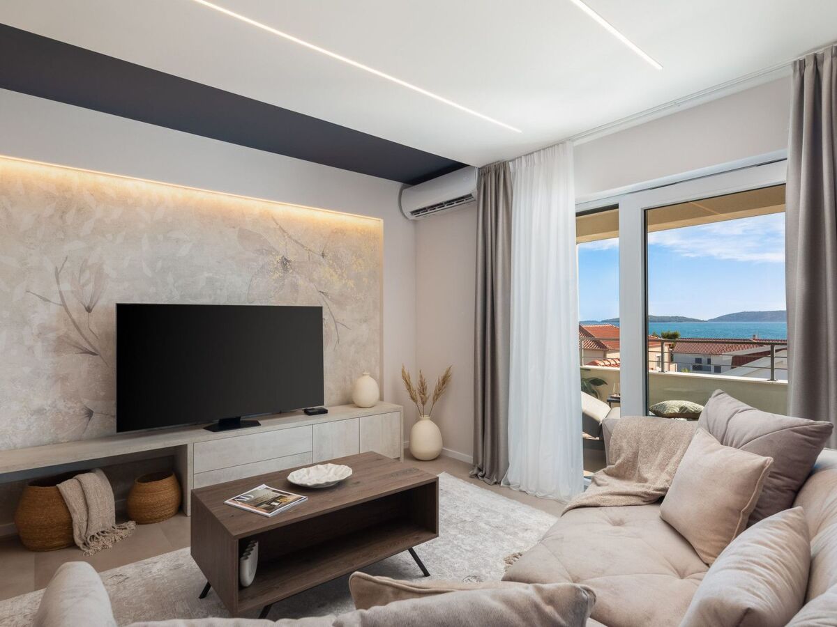 Villa Bianca Šibenik – Maison 12 pers., piscine chauffée, plage 50m - Photo 18