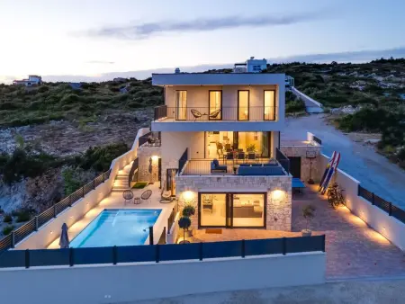 Location maison à Brodarica