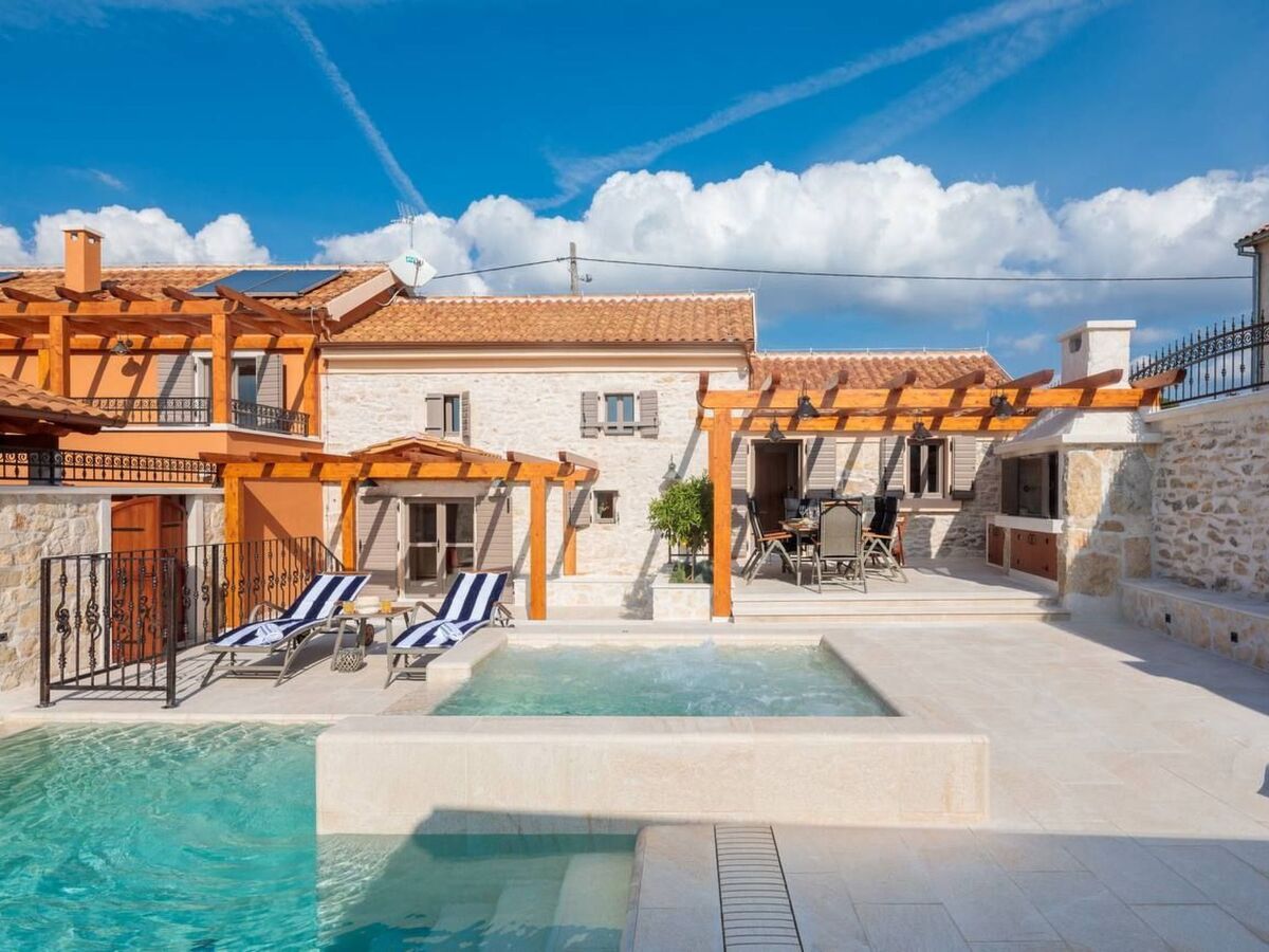 Villa Josipovi Dvori – Maison Primošten piscine privée - Photo 7