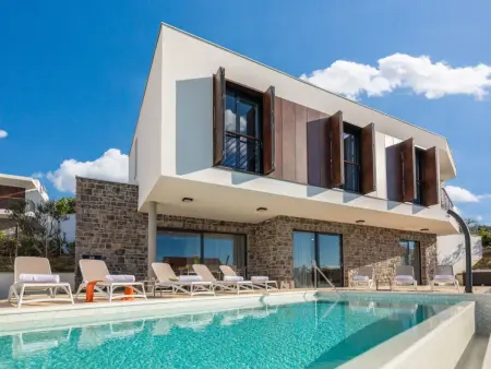 Villa Aurora 10 pers., piscine & spa à Primošten