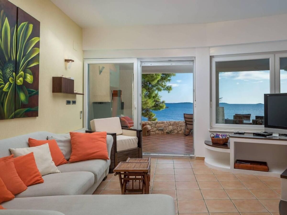 Villa Valla : maison beachfront avec piscine chauffée - Photo 9