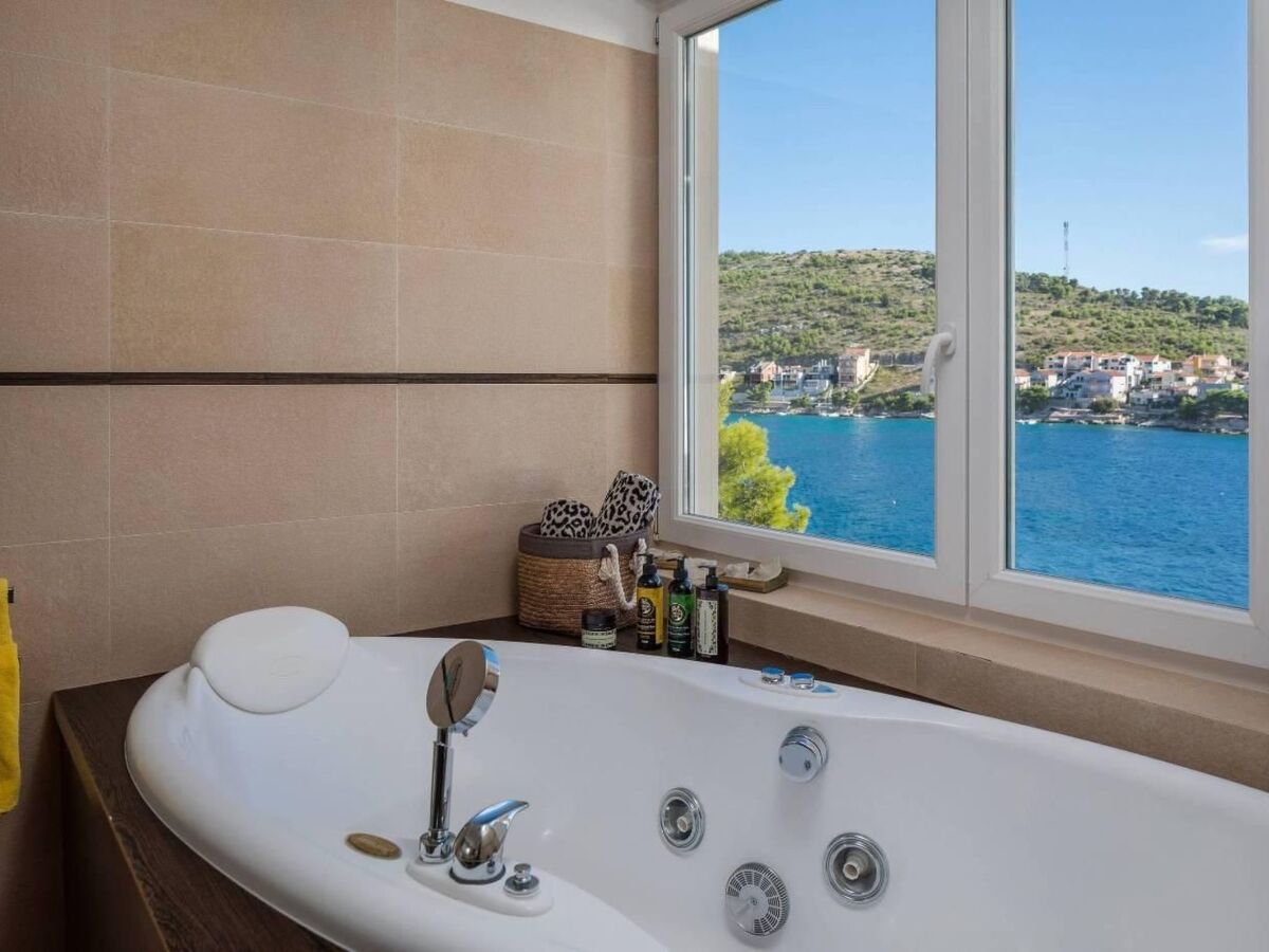 Villa Valla : maison beachfront avec piscine chauffée - Photo 18