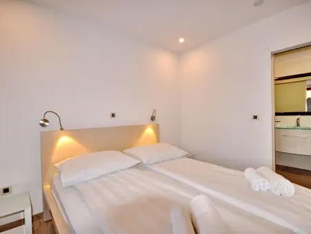 Maison 10 personnes avec piscine à Ražanj : photo 13