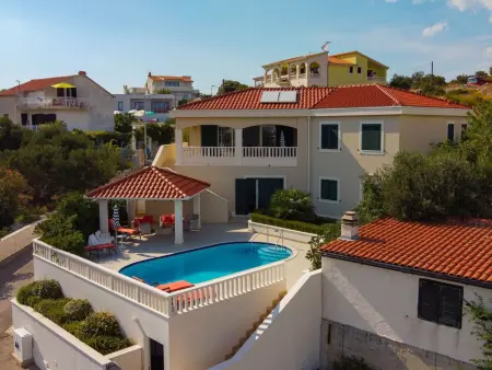 Maison 8 pers. avec piscine chauffée à 10m de la plage : photo 35