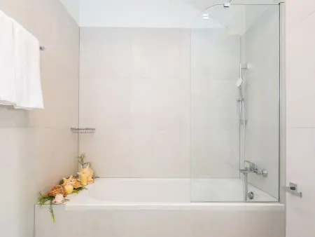 Maison avec piscine privée chauffée à Podorljak : photo 34