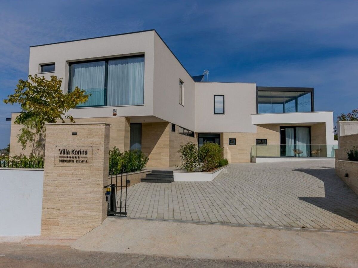 Villa Korina : maison 8 pers., piscine chauffée à Primošten - Photo 2