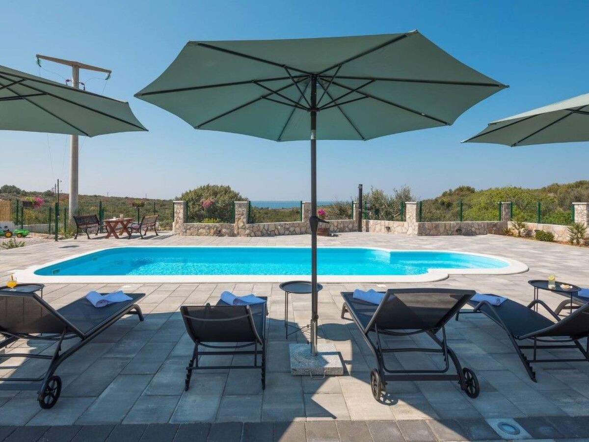 Villa Adamaris, maison avec piscine privée à Rogoznica - Photo 7
