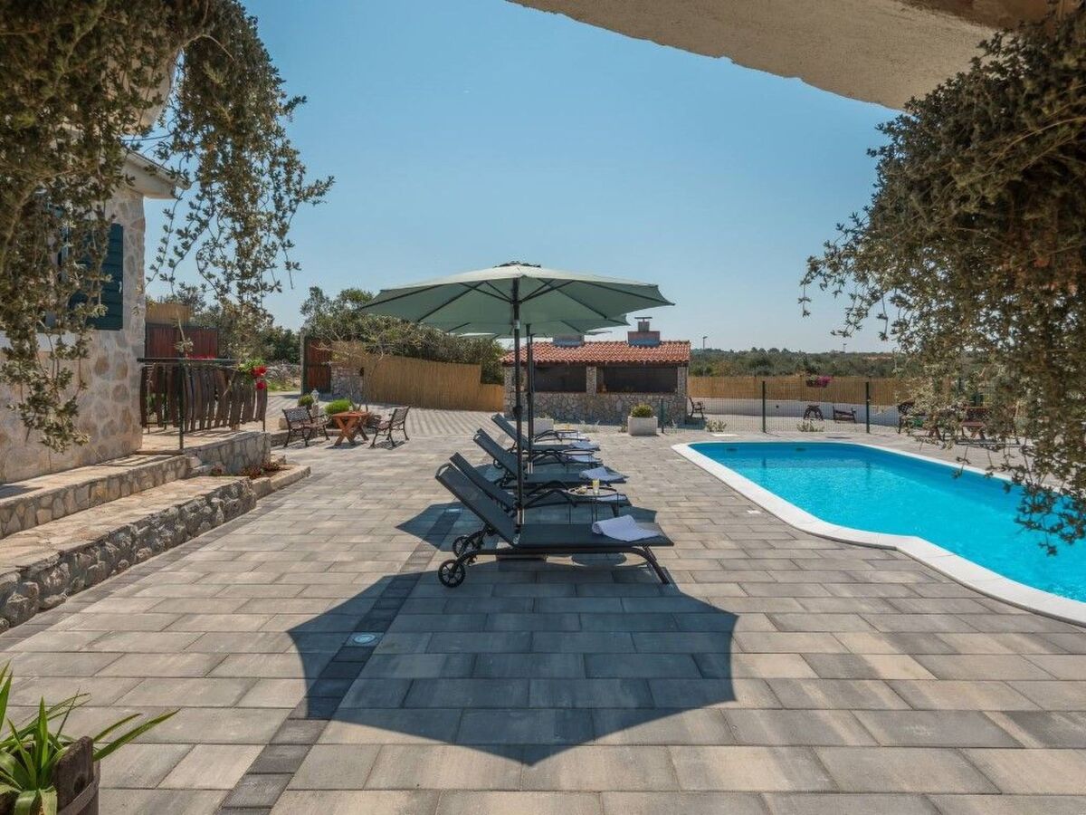 Villa Adamaris, maison avec piscine privée à Rogoznica - Photo 10