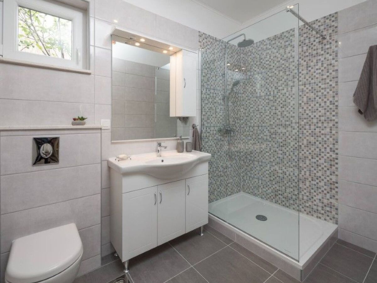 Villa Adamaris, maison avec piscine privée à Rogoznica - Photo 25