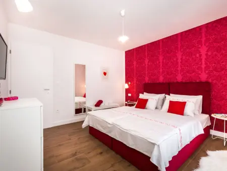 Villa Lori : maison 10 pers., plage à 5 m, piscine chauffée : photo 20