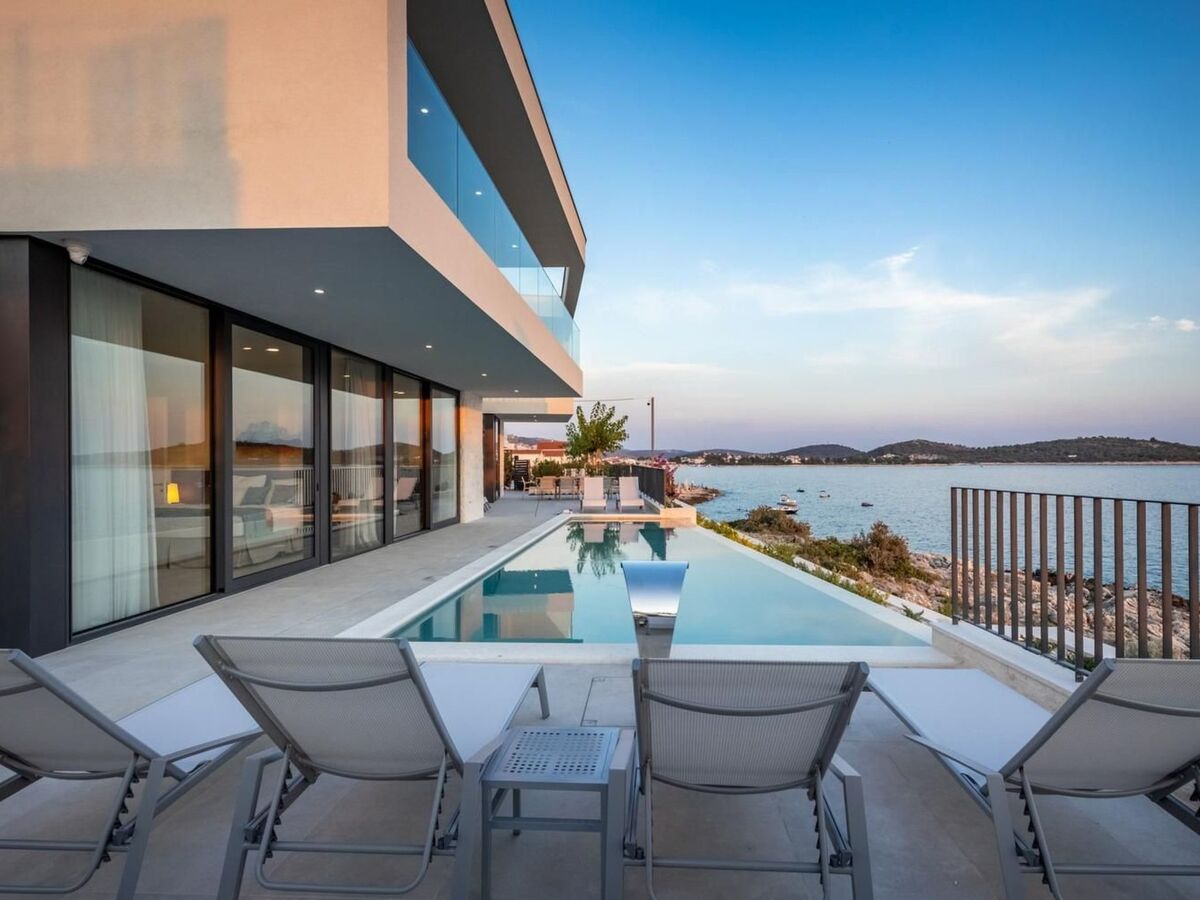 Villa Esperia Rogoznica – Maison 10 personnes sur la plage - Photo 7