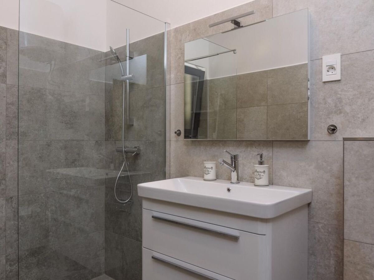 Villa Boslien : maison 1500 m² avec piscine près de Trogir - Photo 27