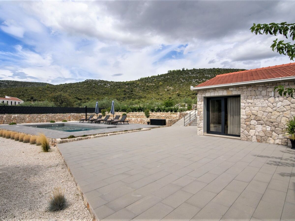 Villa Boslien : maison 1500 m² avec piscine près de Trogir - Photo 32