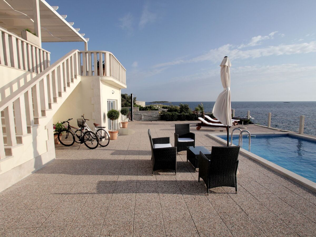 Maison Anamarija : piscine privée à 20 m de la plage - Photo 9