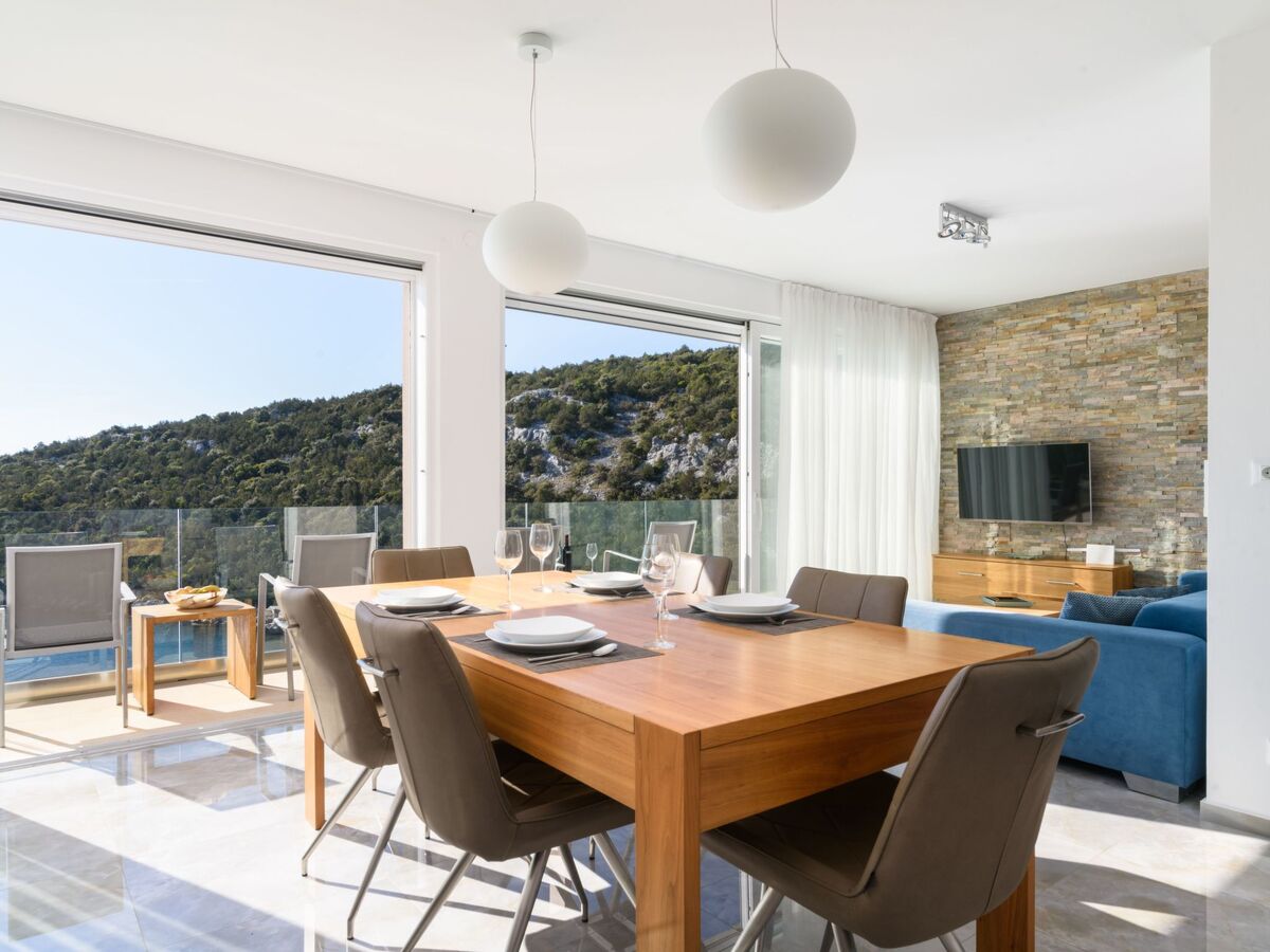 Villa avec plage privée de galets à Vinišće - Photo 8
