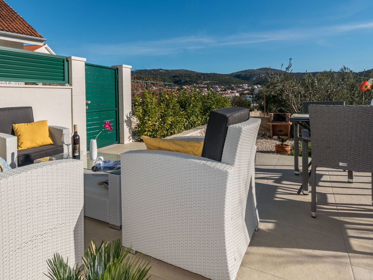 Maison moderne 30 m de la plage à Vinišće - Photo 20