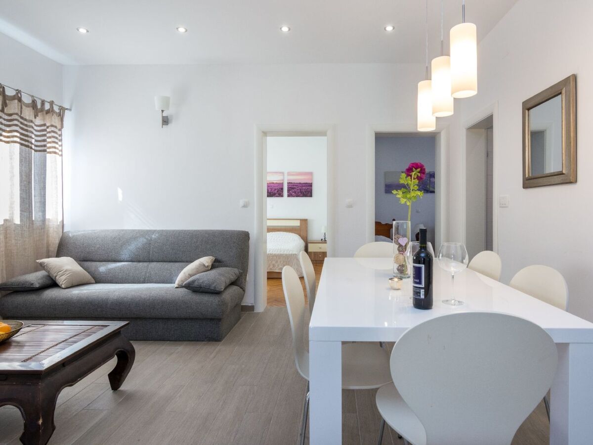 Maison moderne 30 m de la plage à Vinišće - Photo 28