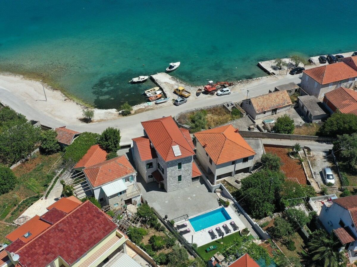 Villa Nina en pierre, accès plage 50 m, Vinišće - Photo 3