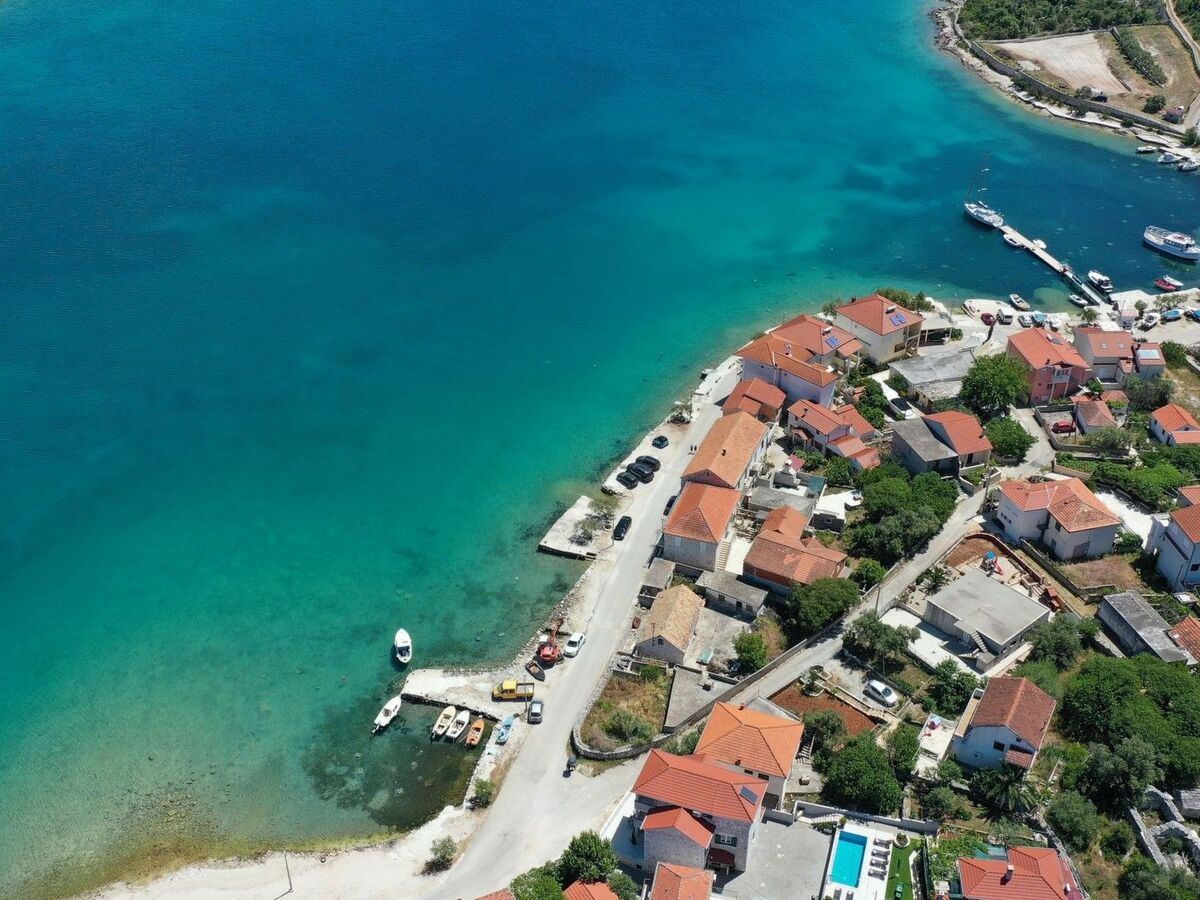 Villa Nina en pierre, accès plage 50 m, Vinišće - Photo 4