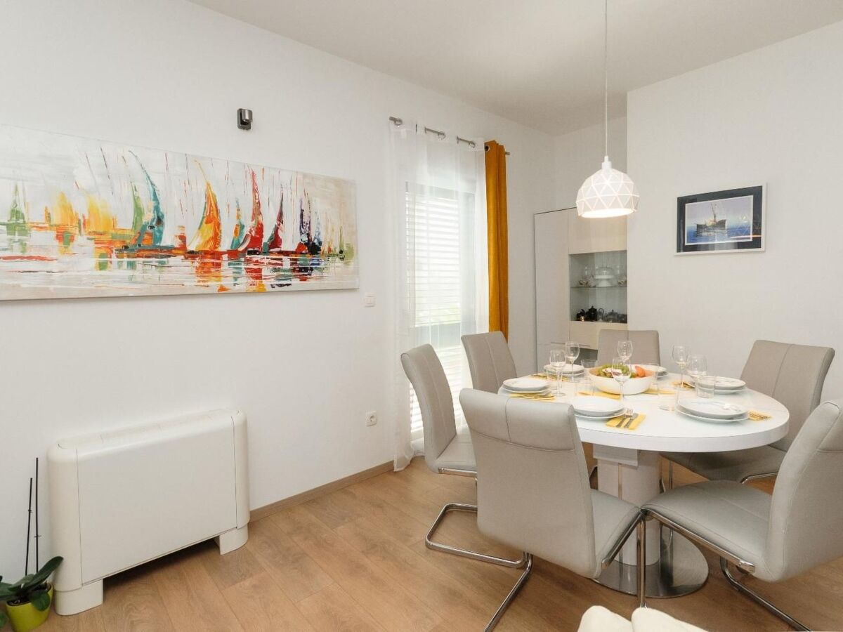 Villa Marta Trogir 10 personnes, piscine chauffée - Photo 13