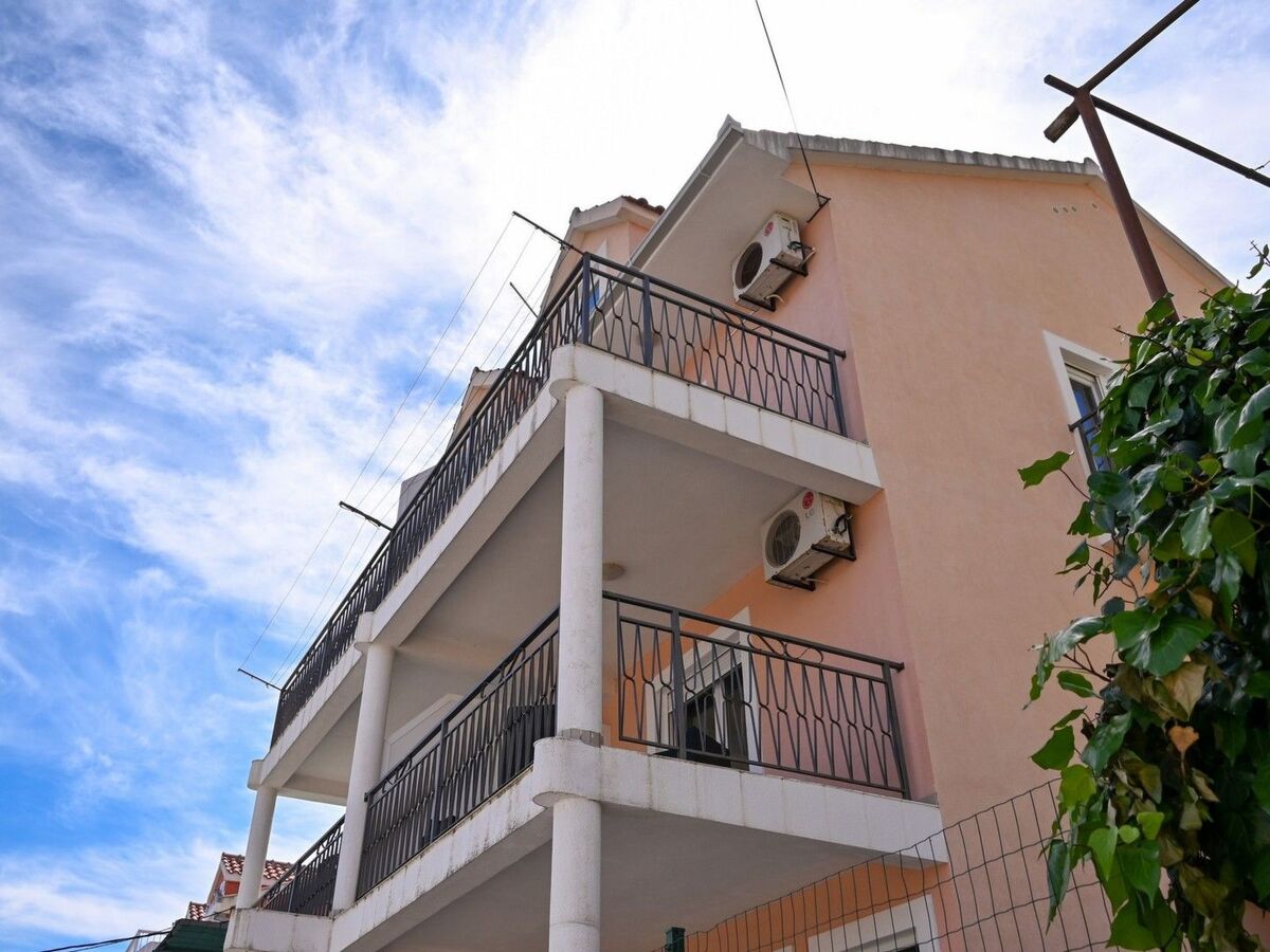 Maison 13 pers, 5 chambres à Mastrinka, 200 m de la mer - Photo 4