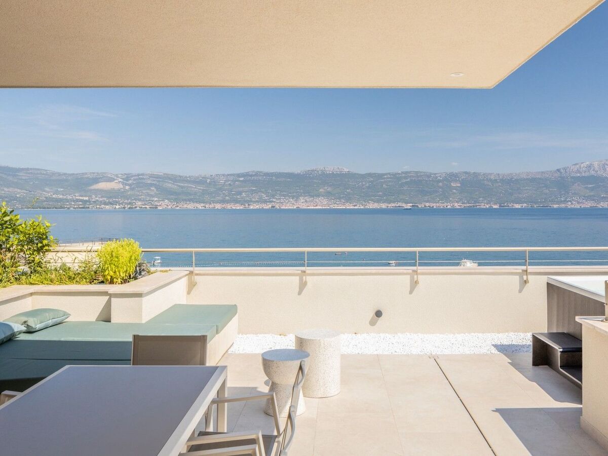 Villa Terra, maison 3 chambres à 30 m de la mer à Trogir - Photo 30