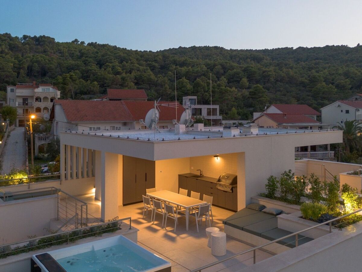 Villa Terra, maison 3 chambres à 30 m de la mer à Trogir - Photo 47