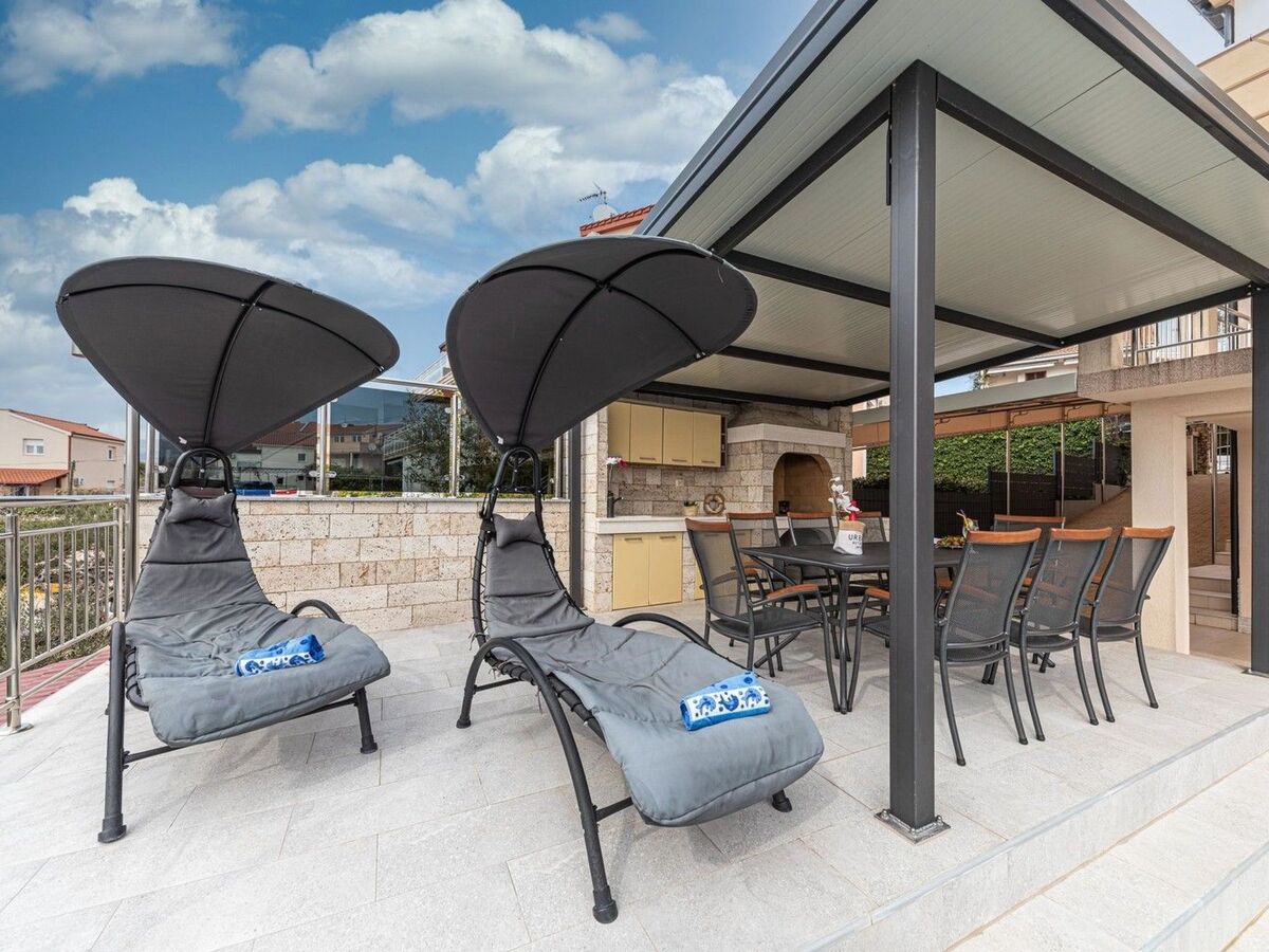 Villa Urban à Trogir : 6 chambres, piscine chauffée privée - Photo 10
