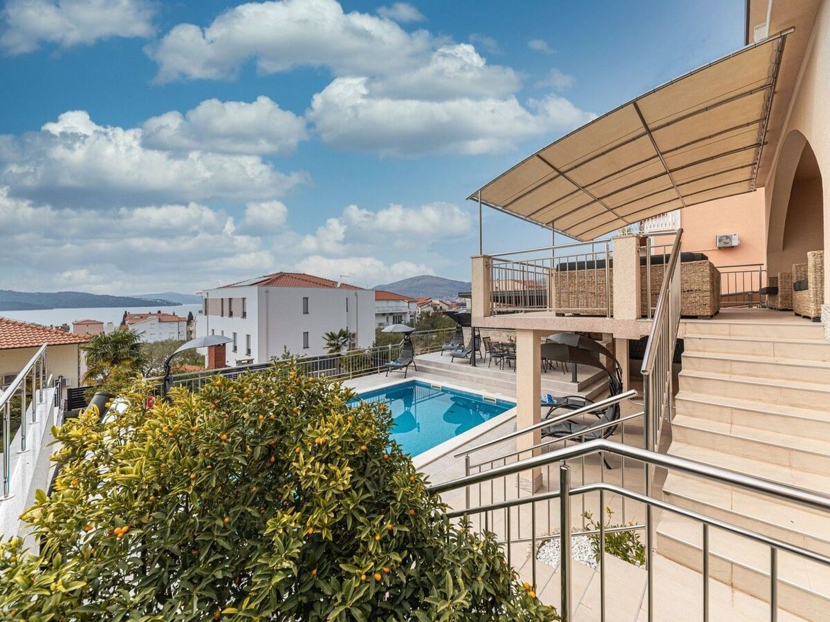 Villa Urban à Trogir : 6 chambres, piscine chauffée privée - Photo 30
