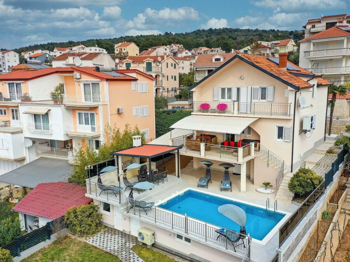 Villa Urban à Trogir : 6 chambres, piscine chauffée privée - Photo 39