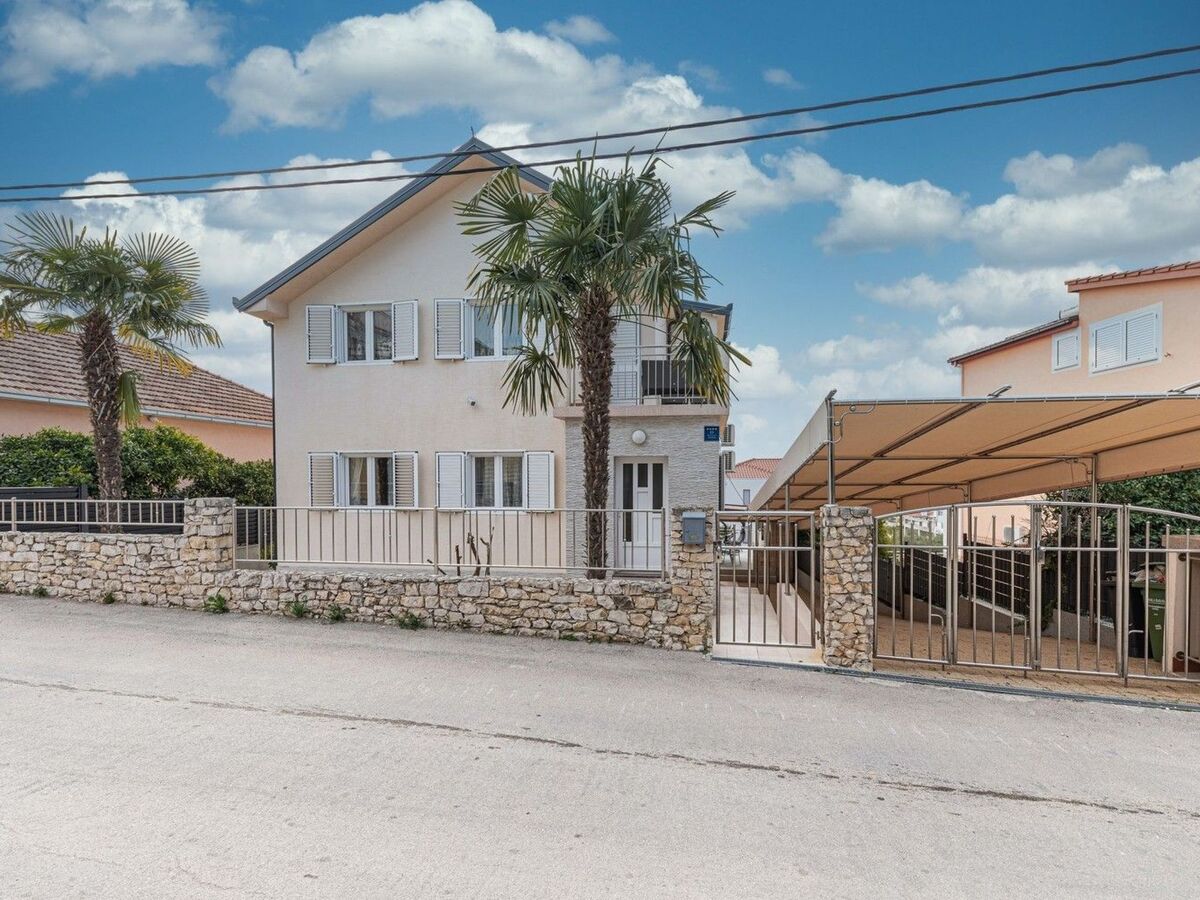 Villa Urban à Trogir : 6 chambres, piscine chauffée privée - Photo 40