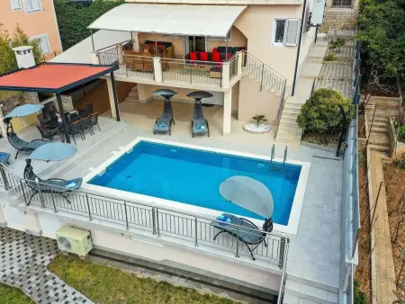 Villa Urban à Trogir : 6 chambres, piscine chauffée privée