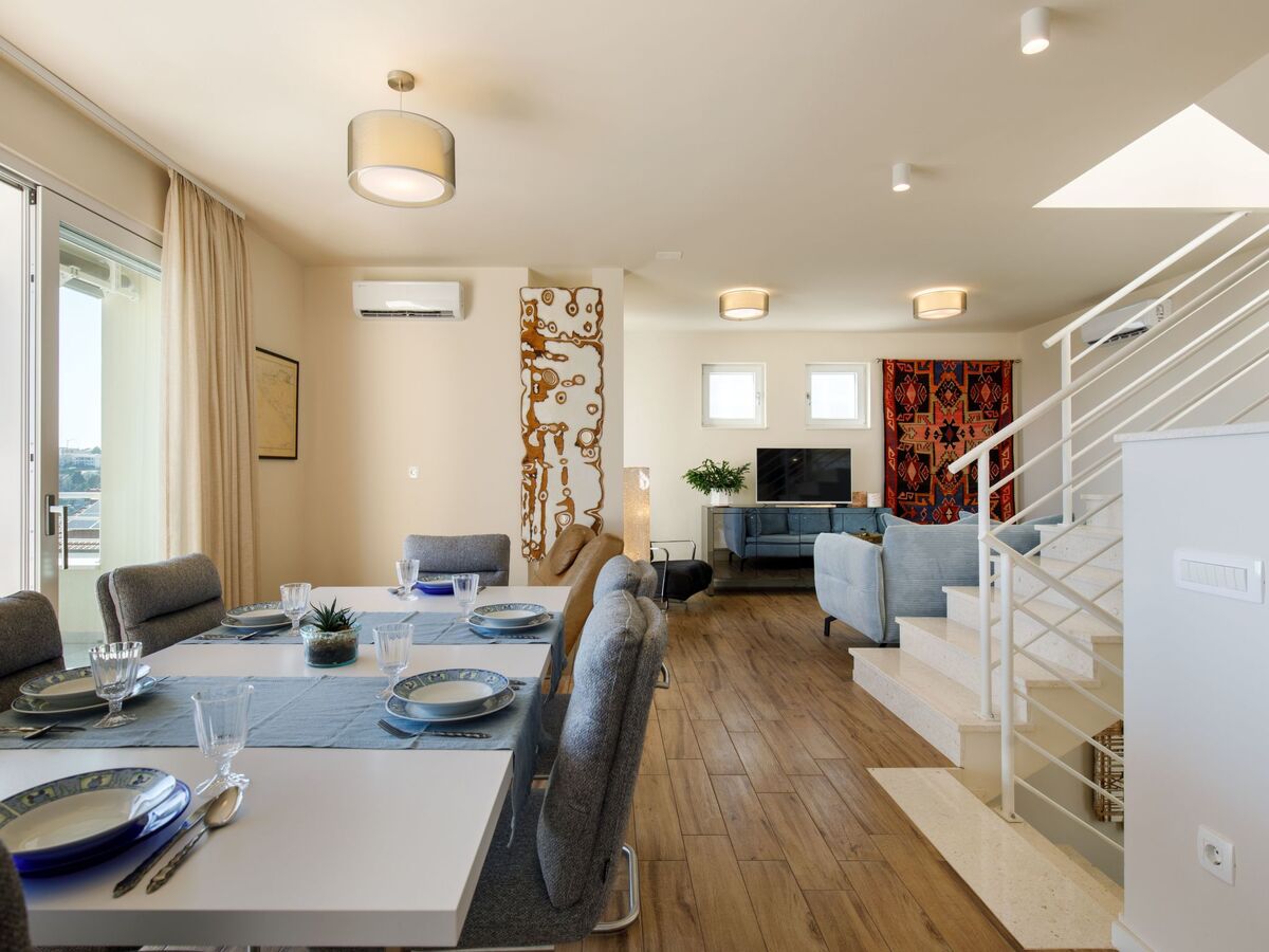 Villa Anadea avec jacuzzi extérieur à Trogir - Photo 11