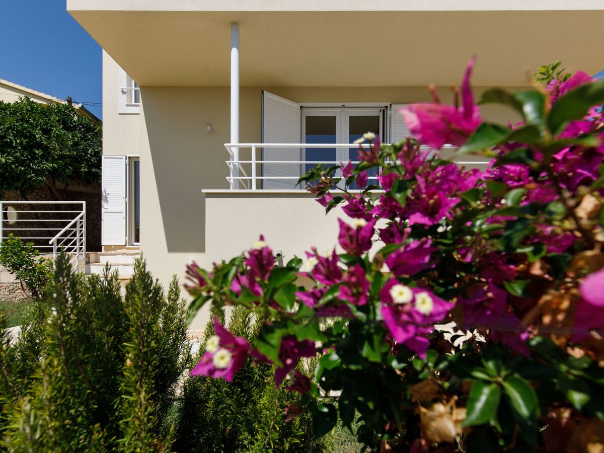 Villa Anadea avec jacuzzi extérieur à Trogir - Photo 46