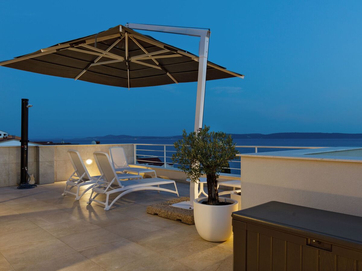 Villa Anadea avec jacuzzi extérieur à Trogir - Photo 53
