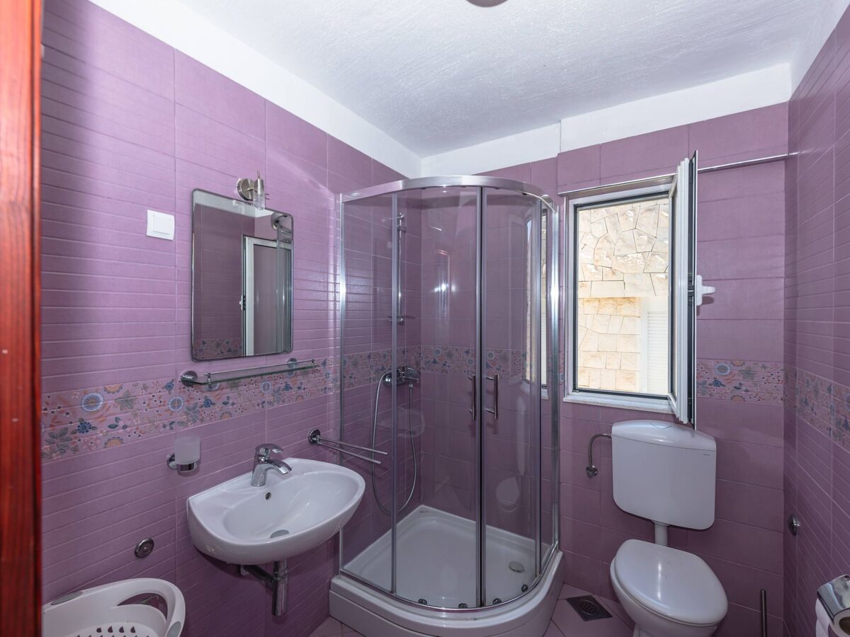 Maison 5 chambres avec vue mer à Okrug Gornji - Photo 8