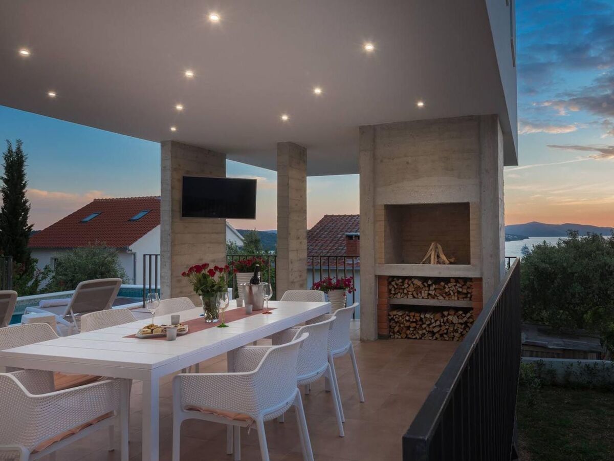 Villa Prima Vista, maison 8 pers. avec piscine à Trogir - Photo 4