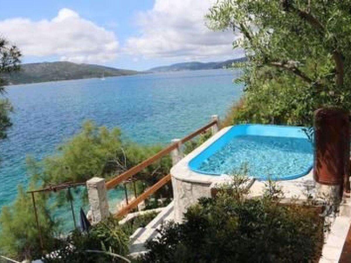 Maison Okrug Donji, parking privé et piscine face à la mer - Photo 4