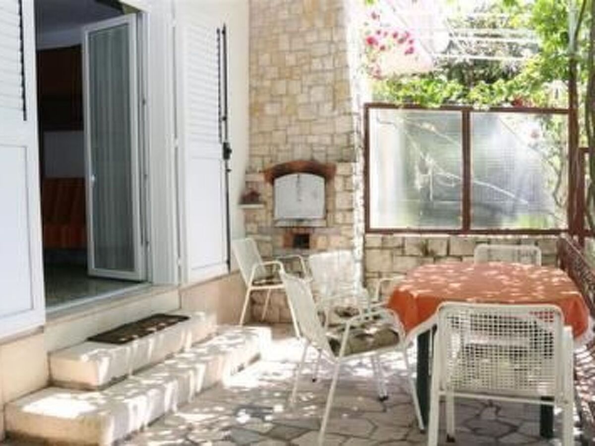 Maison Okrug Donji, parking privé et piscine face à la mer - Photo 12