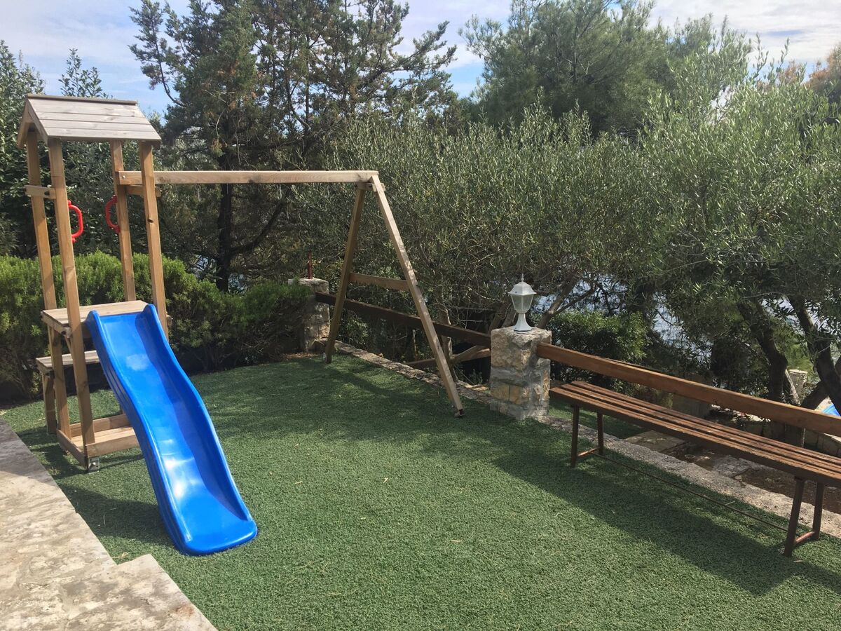 Maison Okrug Donji, parking privé et piscine face à la mer - Photo 33
