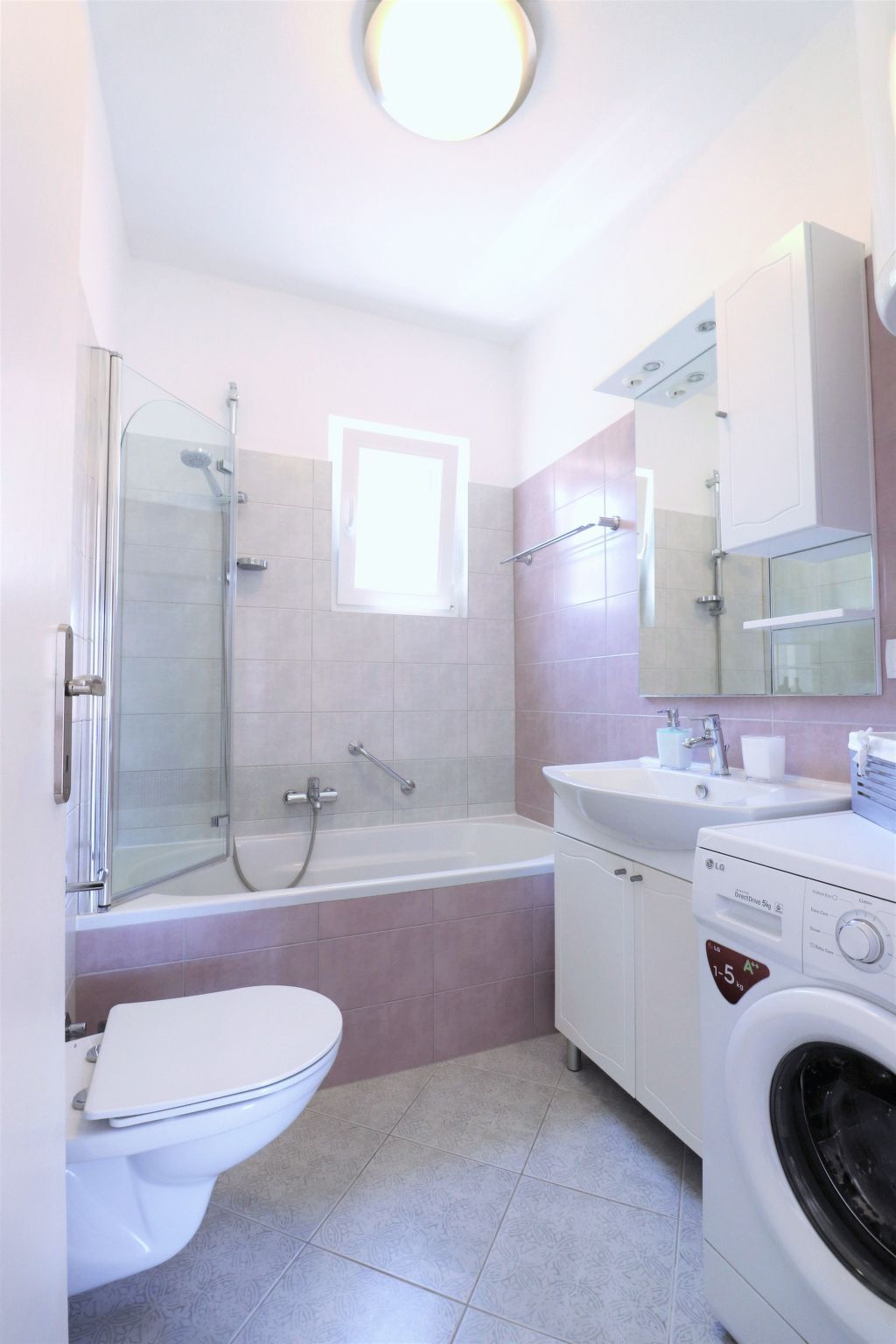 Maison 4 chambres avec piscine chauffée à Okrug Donji - Photo 34