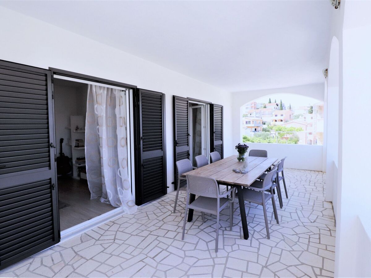 Maison 4 chambres avec piscine chauffée à Okrug Donji - Photo 38