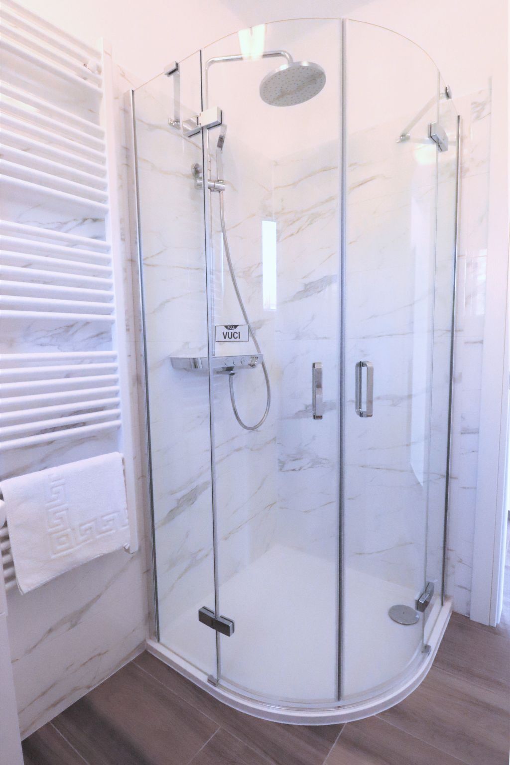 Maison 4 chambres avec piscine chauffée à Okrug Donji - Photo 43