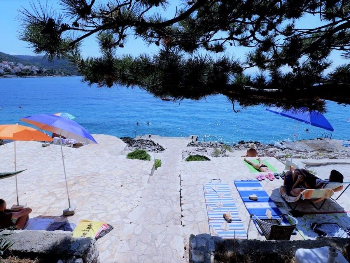 Maison 4 chambres avec piscine chauffée à Okrug Donji - Photo 53