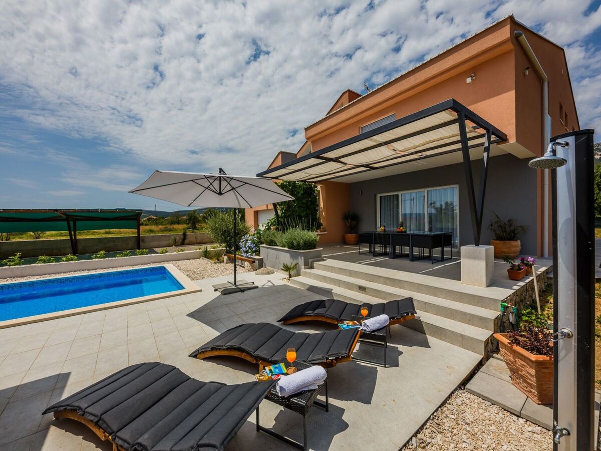 Villa Toni, 12 pers, 5 ch avec piscine privée - Photo 1