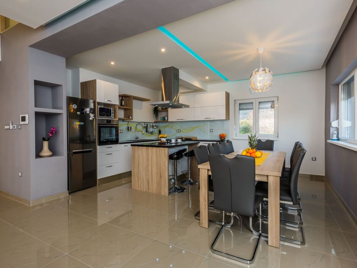 Villa Toni, 12 pers, 5 ch avec piscine privée - Photo 22