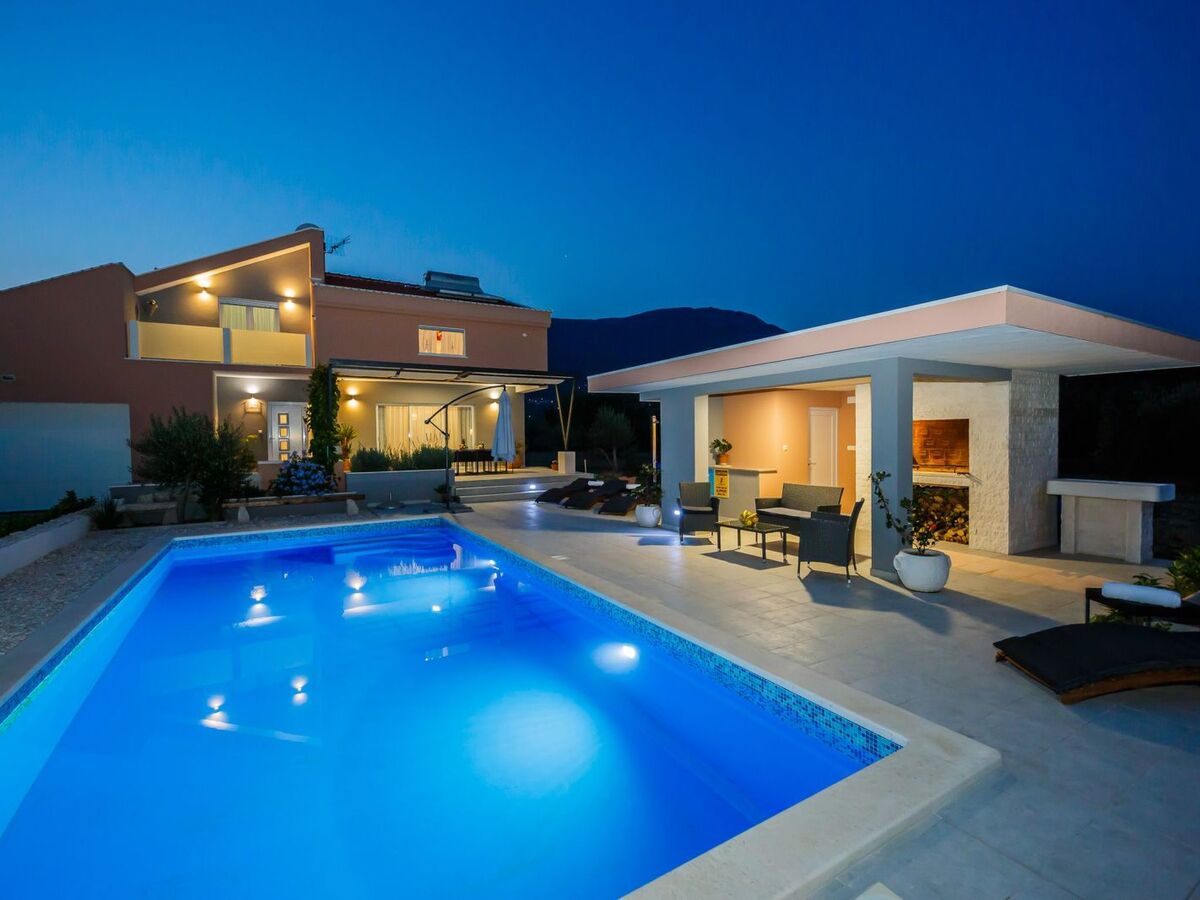 Villa Toni, 12 pers, 5 ch avec piscine privée - Photo 48