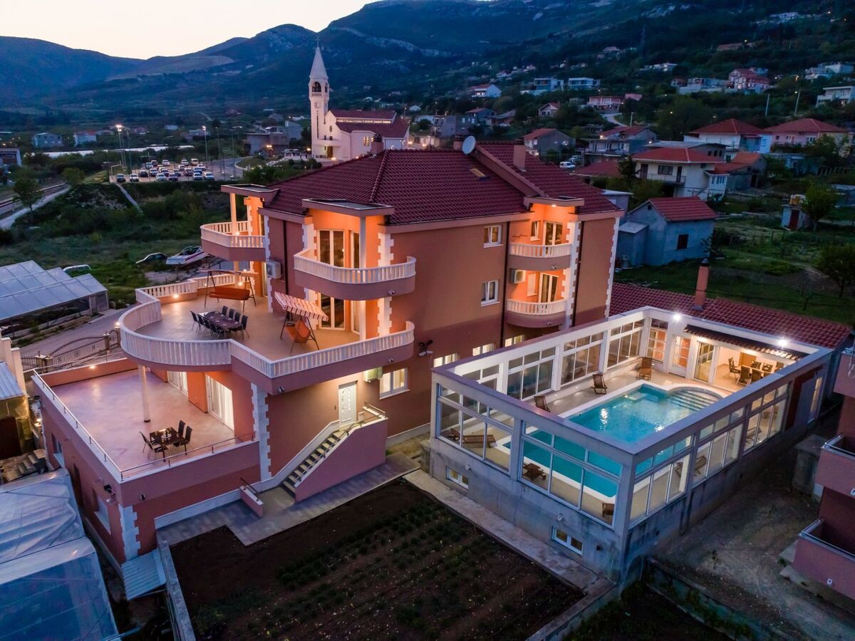 Villa My Dream - Maison 7 chambres avec piscine à Kaštel Novi - Photo 1
